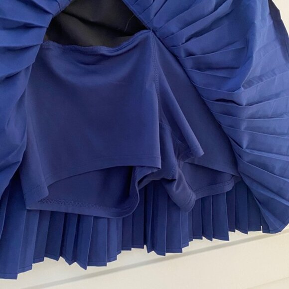 Lacoste Sport pleated tennis skirt skort size 28 - Picture 7 of 11